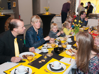 N-VA ontbijt buffet 2014 te Pulderbos