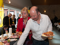 N-VA ontbijt buffet 2014 te Pulderbos